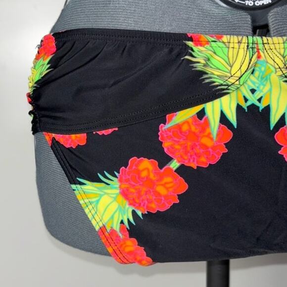 Mara Hoffman bikini bottoms women's size medium in tropical garland black multi - Picture 14 of 16